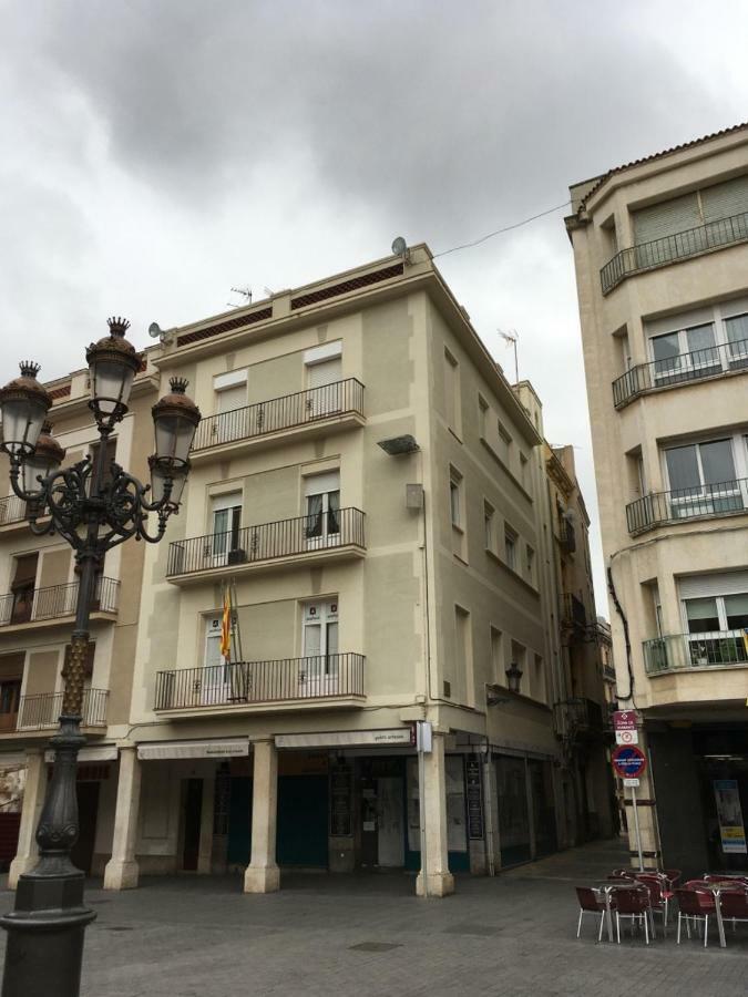 Cal Taixes Apartman Reus Kültér fotó